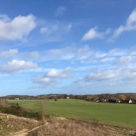 Hus Suennschien Mariendorf * Middelhagen