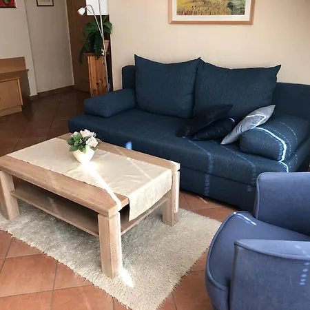 Hus Suennschien Mariendorf *